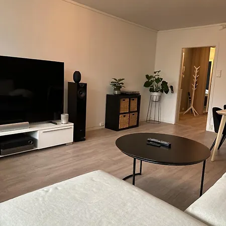 Apartment 1 Bedroom With Terrace *